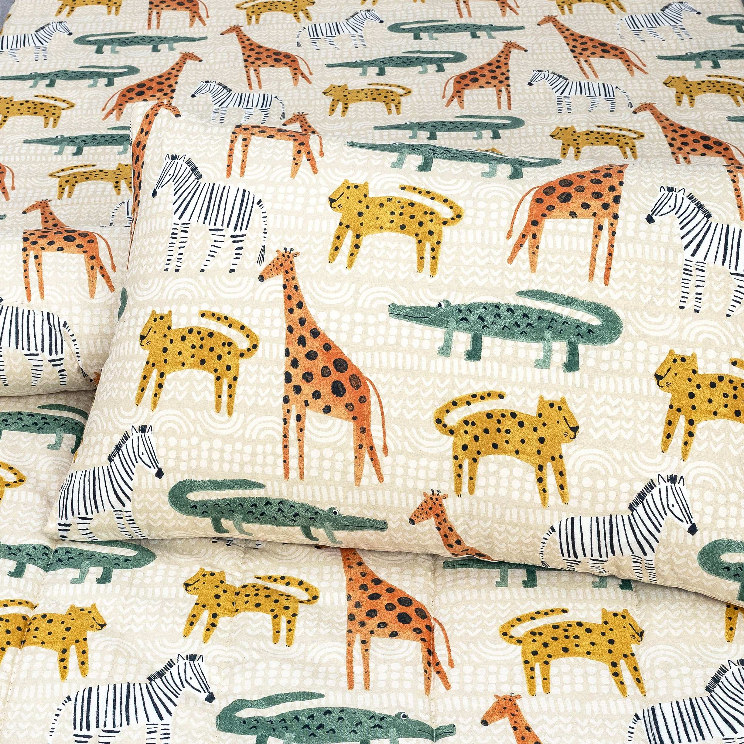 Kids Safari Animal Bedding Set with Pillow Cover and Comforter by Alezam